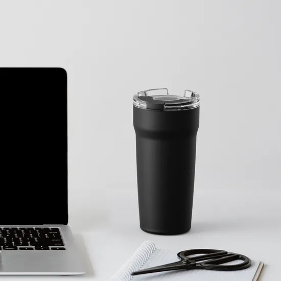 Tragbare, doppelwandige, isolierte Outdoor-Sport-Trinkhalm-Kunststoff-Wasserflasche aus Edelstahl